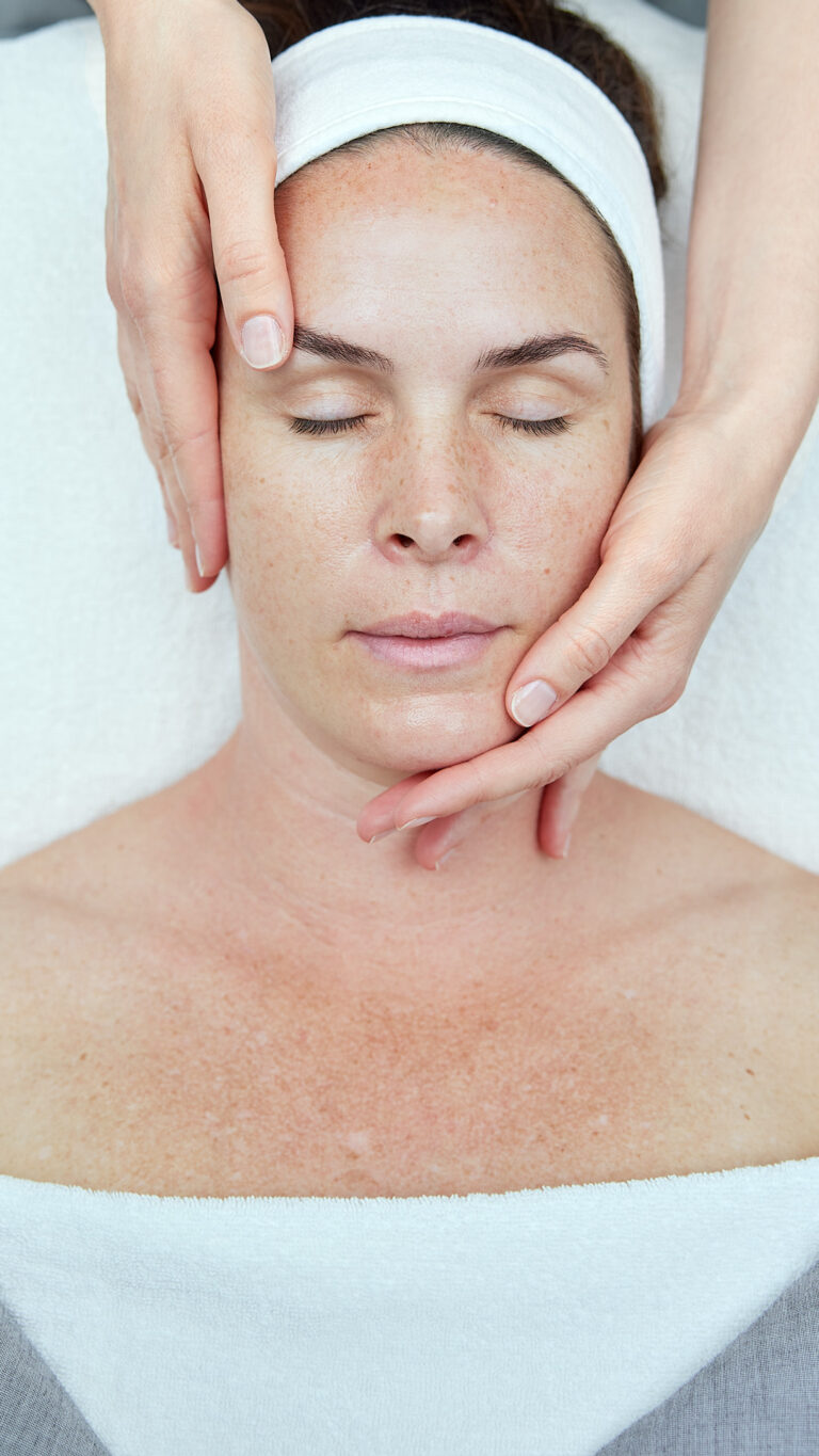 Bilde for sosiale medier NEOSTRATA behandling 2 story