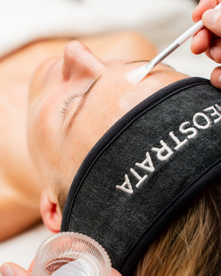 Bilde for sosiale medier NEOSTRATA behandling 6