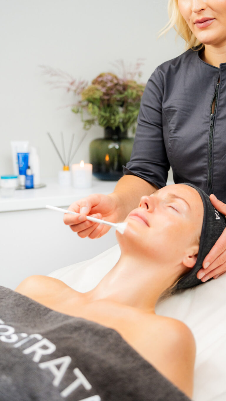 Bilde for sosiale medier NEOSTRATA behandling 5 story